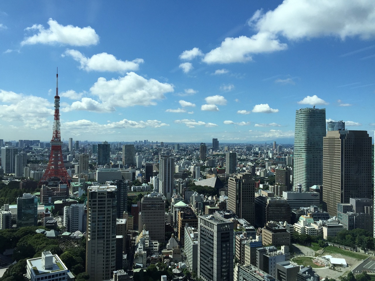 日本交易市场日评10月17日：市场缺乏明显方向感，黄金价格走强。